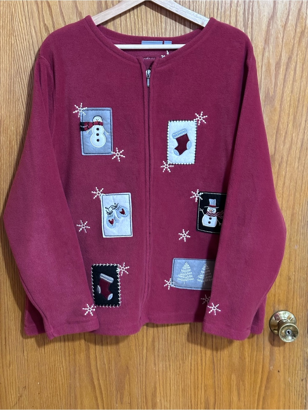 croft & barrow sz 1X Red Holiday Fleece Zip-Front applique